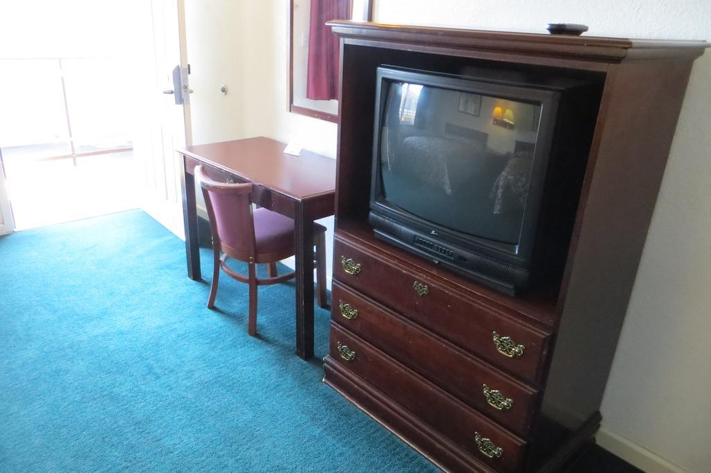 Capri Motel レッドウッド・シティ エクステリア 写真